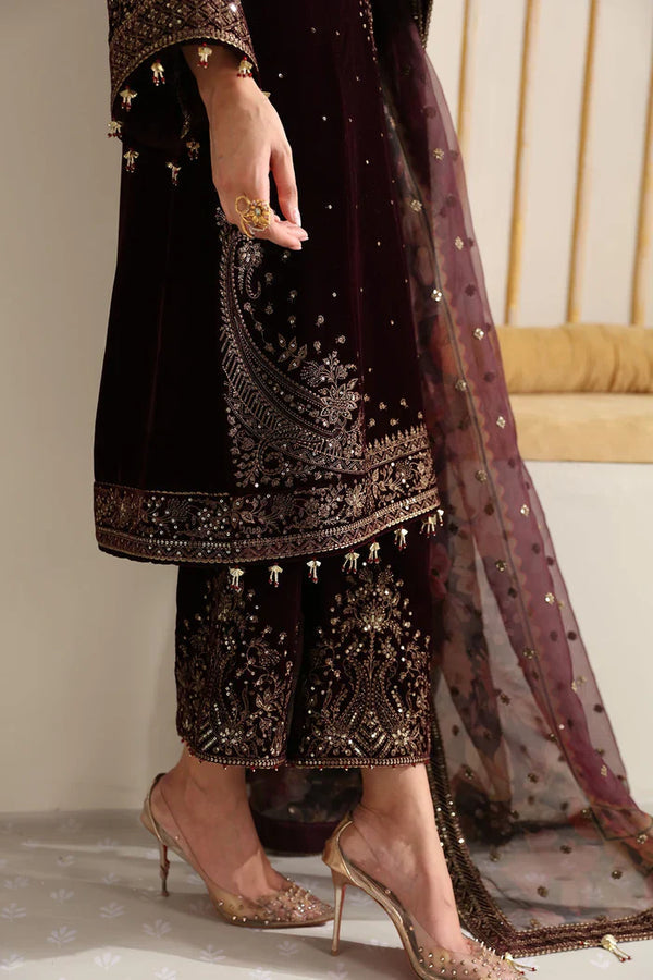 Jazmin 011 Unstitched Luxury Velvet Heavy Embroidered 3PC Suit